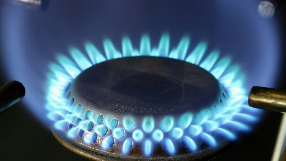 Die Gasflamme auf einem Herd