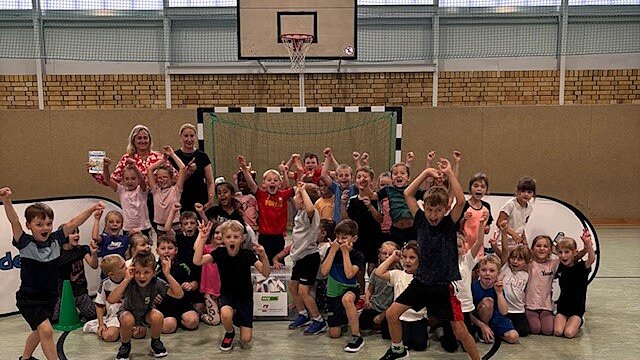 Kindersprint Gruppenfoto an Grundschule Th-Müntzer
